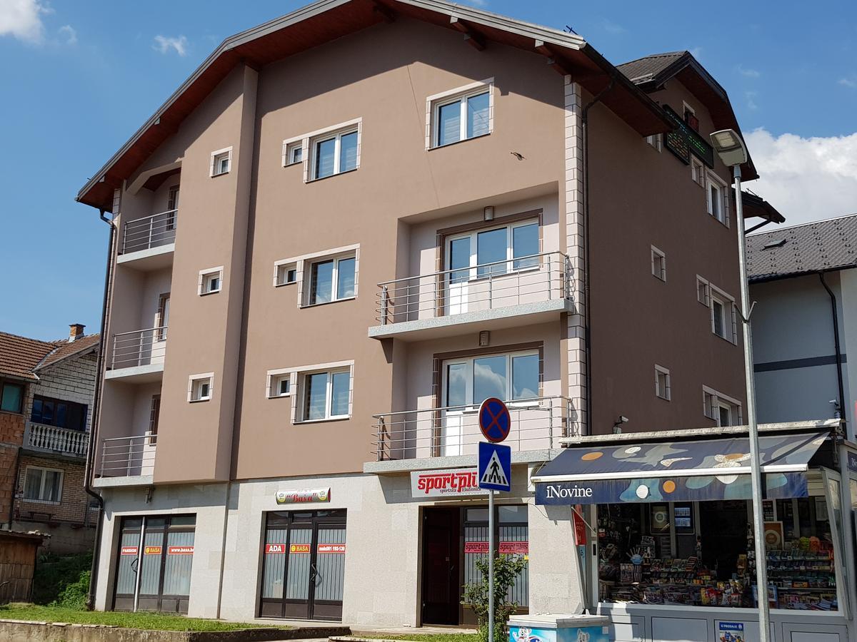 Hotel Pansion Basa Ustikolina Exterior foto